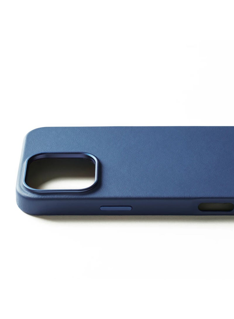 Elevate your iPhone 16 Pro Max with the Full Leather Case in Monaco Blue with MagSafe. Crafted from premium leather, this luxurious case combines elegance and durability, providing a sleek, sophisticated look while offering superior protection.