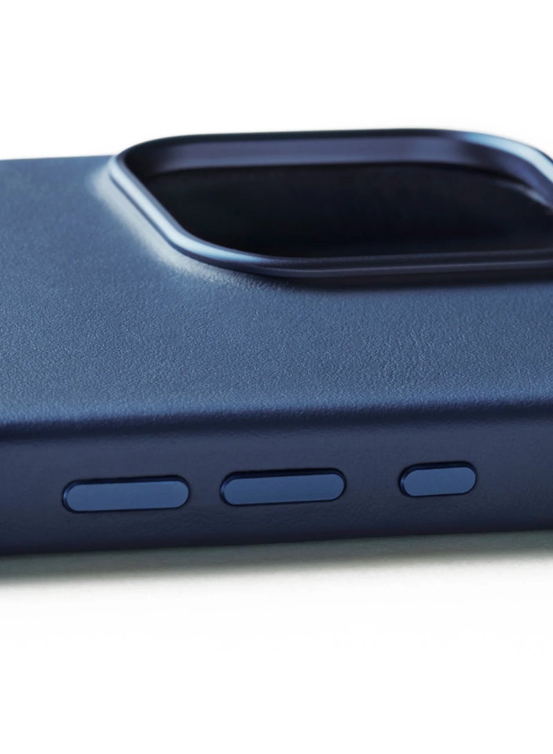 Elevate your iPhone 16 Pro Max with the Full Leather Case in Monaco Blue with MagSafe. Crafted from premium leather, this luxurious case combines elegance and durability, providing a sleek, sophisticated look while offering superior protection.