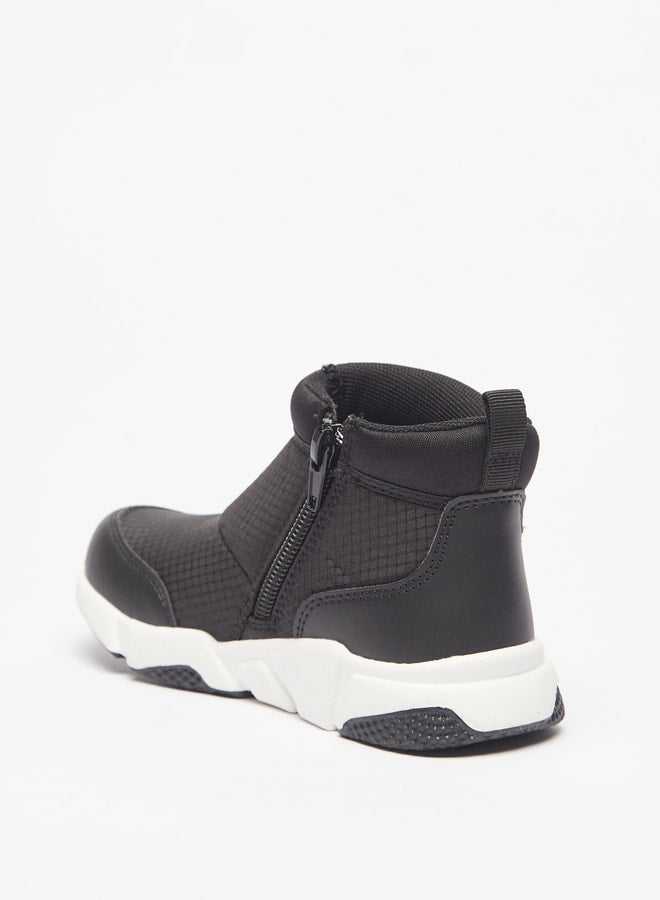 Boys Textured High Cut Boots With Zip Closure