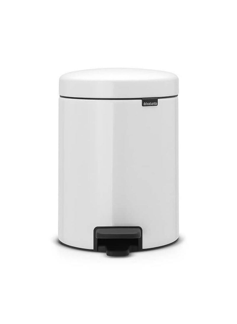 NewIcon Pedal Bin 20.5 x 29.1cm 5 L White