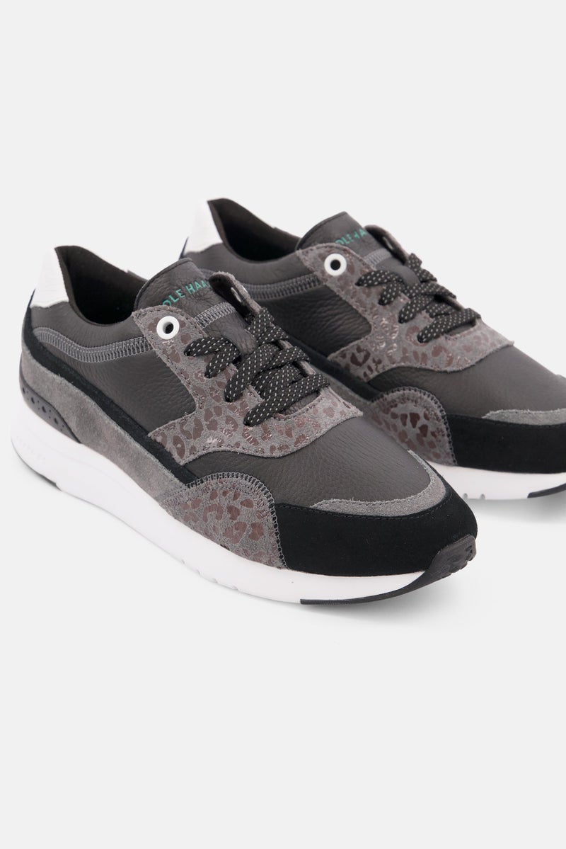 Women Lace Up Casual Shoes, Black Combo