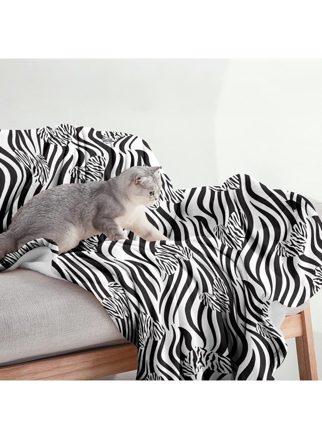 Zebra Blanket, Black White Soft Fleece Blanket Throws, Flannel Zebra Animal Print Blanket with Hearts, Cozy Warm Lightweight Fuzzy Plush Gifts for Mother Adults, Home Bedroom Couch Nap, 50