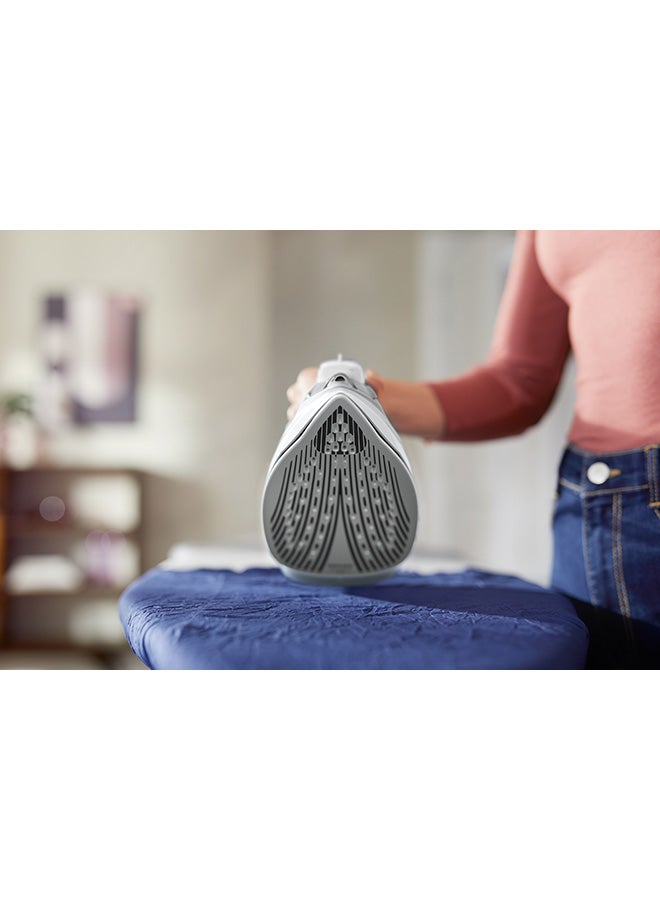 Steam Iron Series 5000 - 40g/min Continuous Steam, 320 ml 2400 W DST5010/16 Grey/White