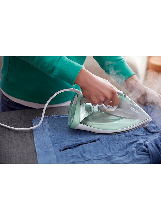 Steam Iron 7000 Series - 45g/min Continuous Steam, 220g Steam Boost, SteamGlide Plus Soleplate, 300 ml 2600 W DST7012/76 Desert Green/Grey