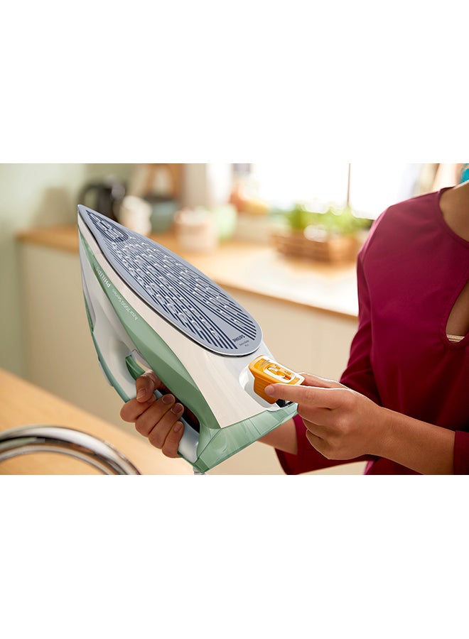 Steam Iron 7000 Series - 45g/min Continuous Steam, 220g Steam Boost, SteamGlide Plus Soleplate, 300 ml 2600 W DST7012/76 Desert Green/Grey