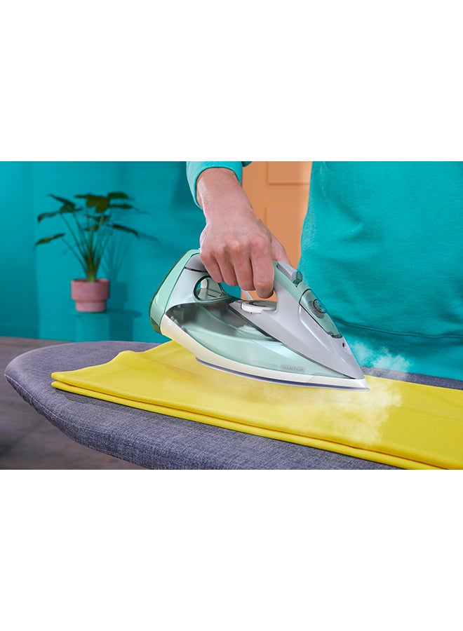 Steam Iron 7000 Series - 45g/min Continuous Steam, 220g Steam Boost, SteamGlide Plus Soleplate, 300 ml 2600 W DST7012/76 Desert Green/Grey