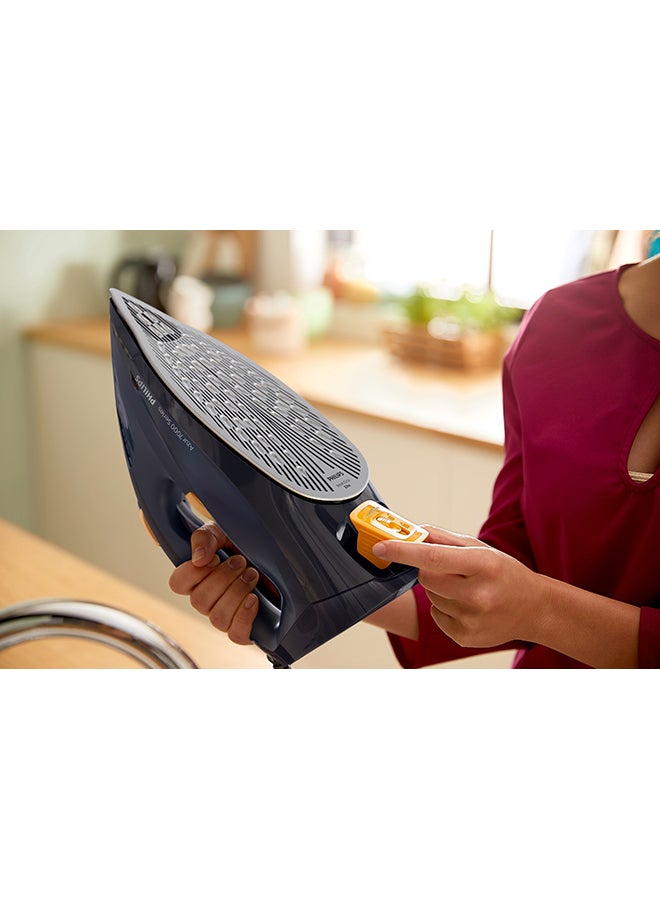 Steam Iron 7000 Series - 55g/min Continuous Steam, 250g Steam Boost, SteamGlide Elite Soleplate, Auto-Off, Vertical Steam, Drip Stop, 3000 W DST7060/26 Blue/Yellow