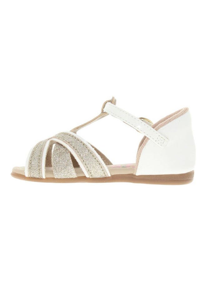 Comfortable Buckle Style Flat Sandals White/Silver