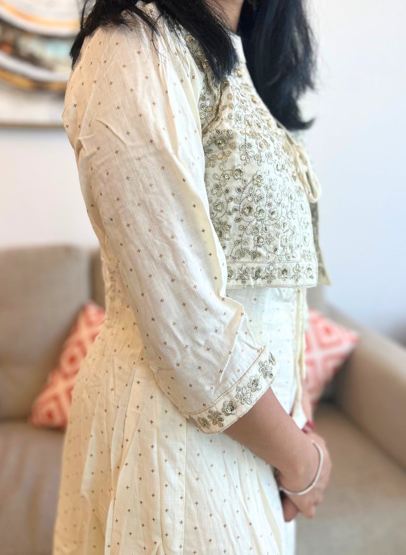 IndHeritage - Eid kurti set collection - premium cotton 3pc kurti / kurta / salwar set with embroidered jacket & sleeves - White women's 3pc kurti set with pants & dupatta - Indian Kurti Set IDH00107