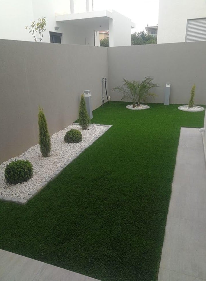 Artificial Green Grass Carpet Artificial Grass Wall Grass Carpet Fake Grass Turf Dog Pee Grass Folding Fake Grass Non Slip Artificial Turf Grass with Drainage Holes