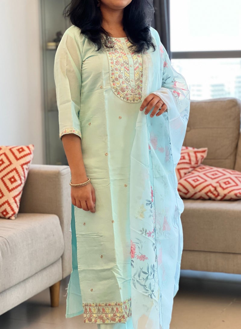 IndHeritage - Eid kurti set collection - Premium light blue colour rayon silk 3pc kurti set / salwar suit with floral embroideries & embellishments - Comes with top, pants & dupatta - Indian Kurti Set IDH00176