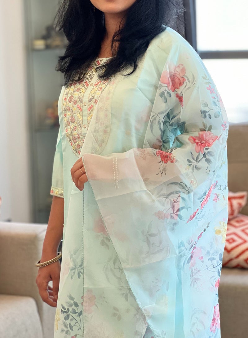 IndHeritage - Eid kurti set collection - Premium light blue colour rayon silk 3pc kurti set / salwar suit with floral embroideries & embellishments - Comes with top, pants & dupatta - Indian Kurti Set IDH00176