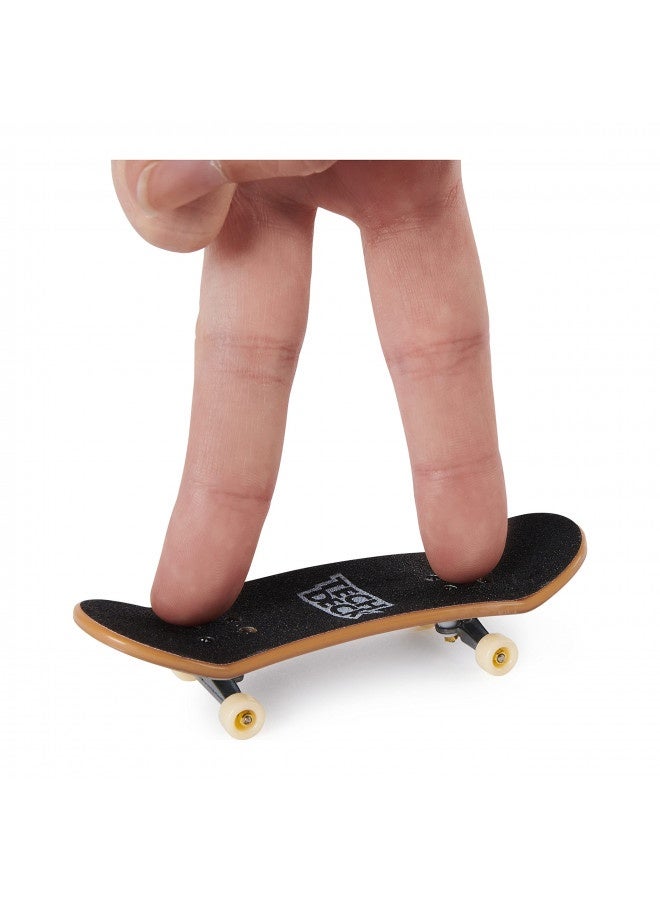 Tech Deck, Sk8Shop Fingerboard Bonus Pack, Collectible And Customizable Mini Skateboards, Kids Toys For Ages 6 And Up (Styles May Vary)