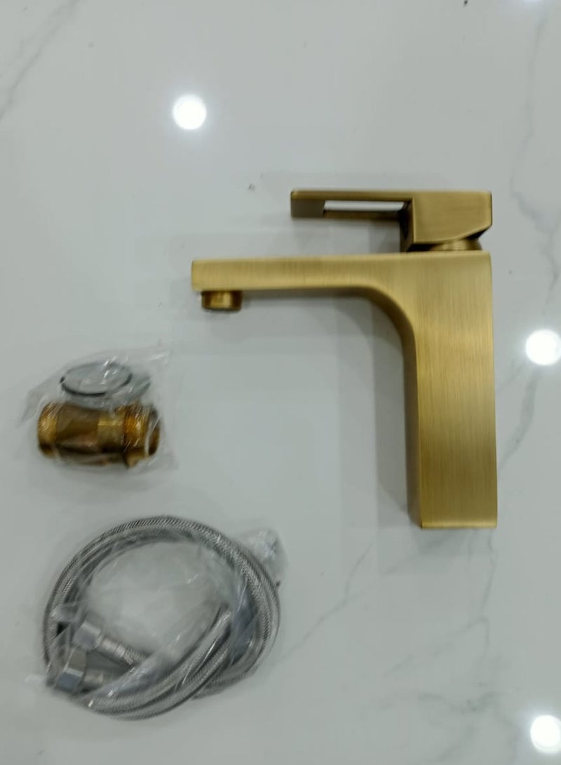 Single-Handle Brass Basin Faucet - Hot and Cold Water Mixer Tap