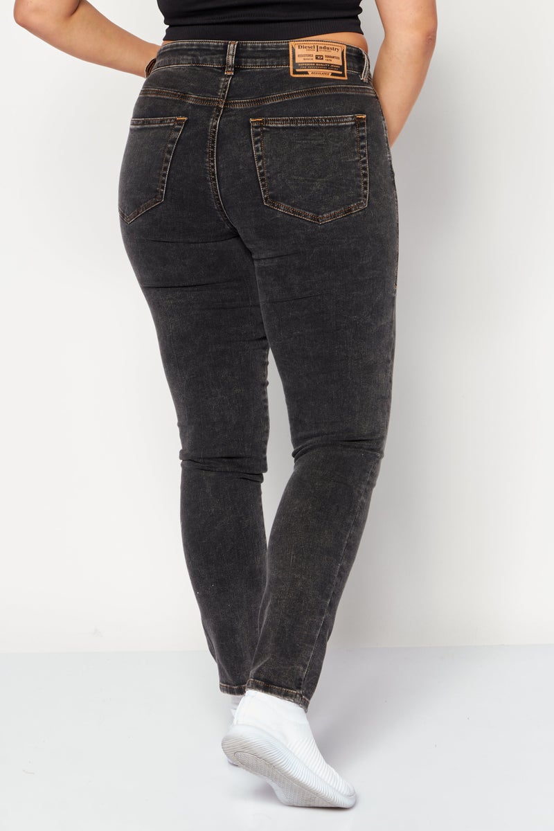 Women Skinny Fit Dark Wash Stretchable Denim, Black