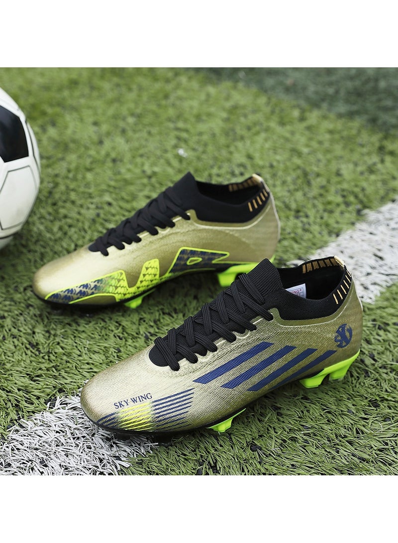 Soccer Shoes For Men and Women Cleats Professional Low Top Breathable Training Football Shoes Unisex Indoor Outdoor Sneakers