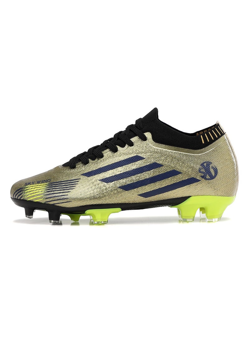 Soccer Shoes For Men and Women Cleats Professional Low Top Breathable Training Football Shoes Unisex Indoor Outdoor Sneakers