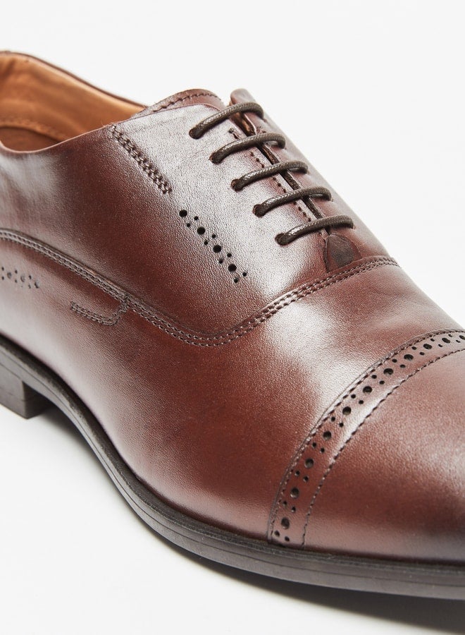 Men's Solid Lace-Up Derby Shoes