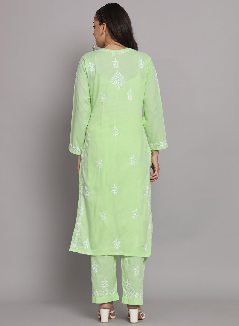 Women Hand Embroidered Chikankari Cotton Kurta Set-AL3674KS