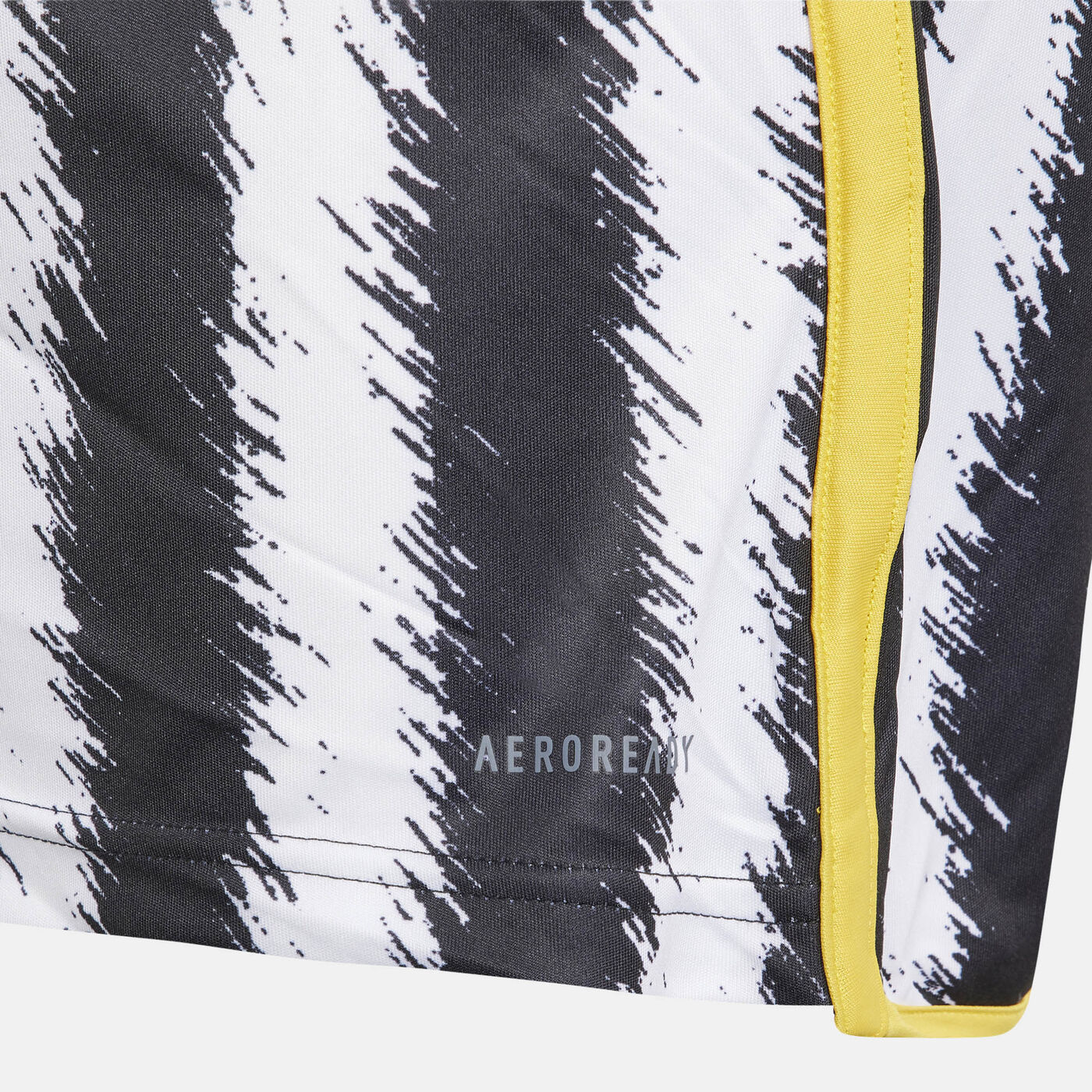 Kids' Juventus Home Jersey - 2023/24