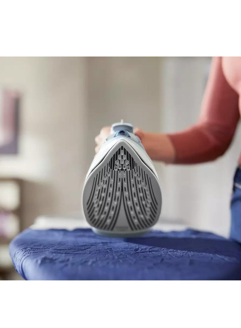 Series 5000 Compact Steam Iron 320 ml 2400 W DST5020/26 Blue