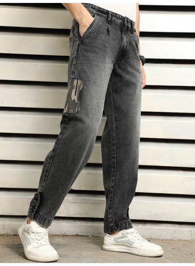 Men's Black Relaxed Tapered Jeans - Casual Comfort and Style