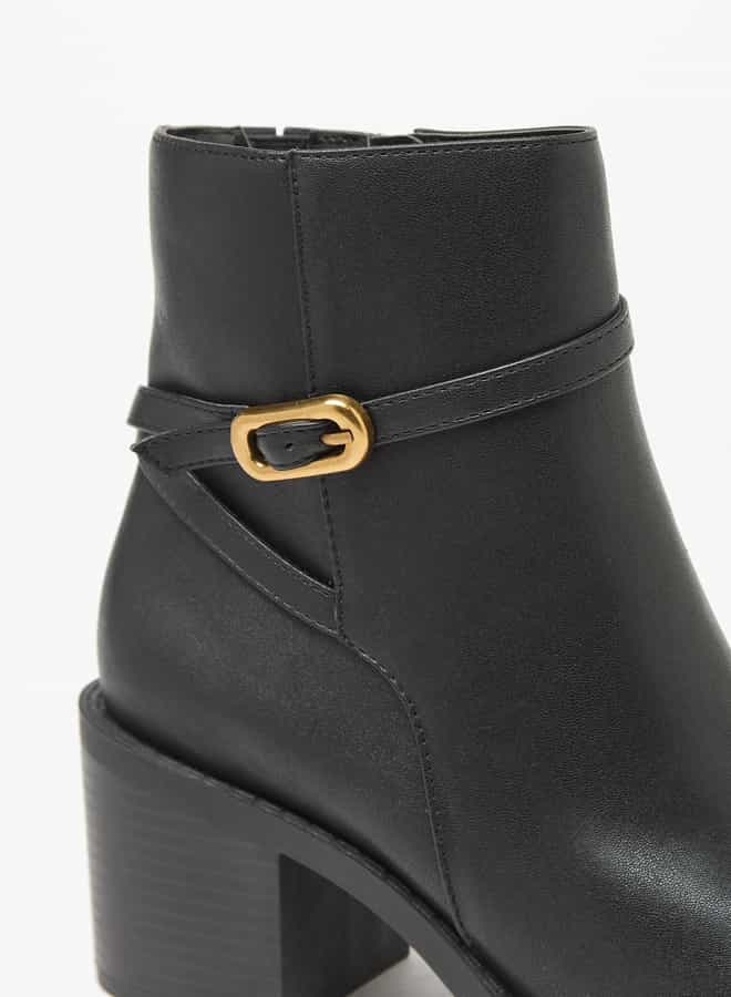 Women Solid Ankle Boots with Block Heels and Zip Closure