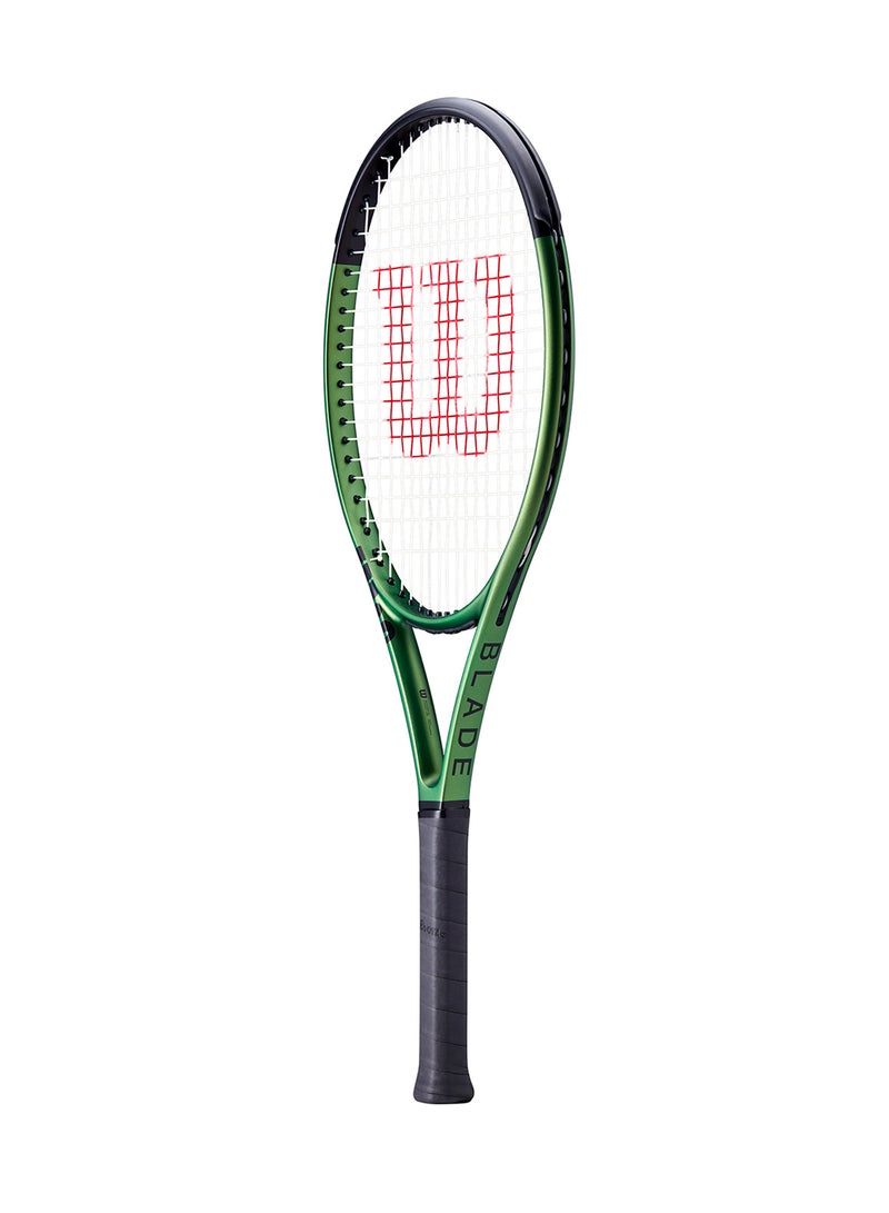 Blade 26 V8 Tennis Racket, Head 100, 16x19, Junior Intermediate - Green/ Black