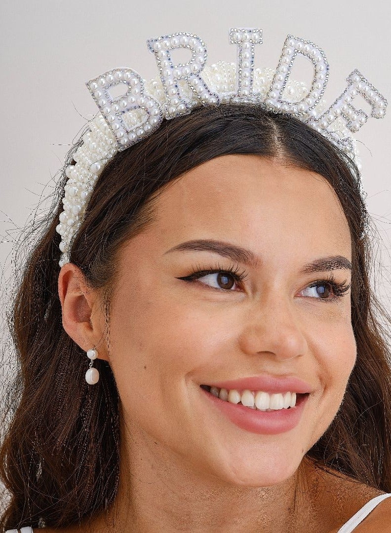 Ginger Ray Bride Pearl Headband - Elegant Bridal Headband with Pearls Ideal for Hen Party and Wedding Decor