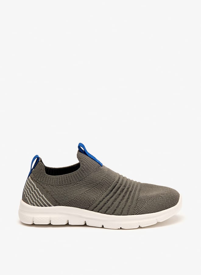 Boys Textured Slip-On Lightweight Sports Shoes