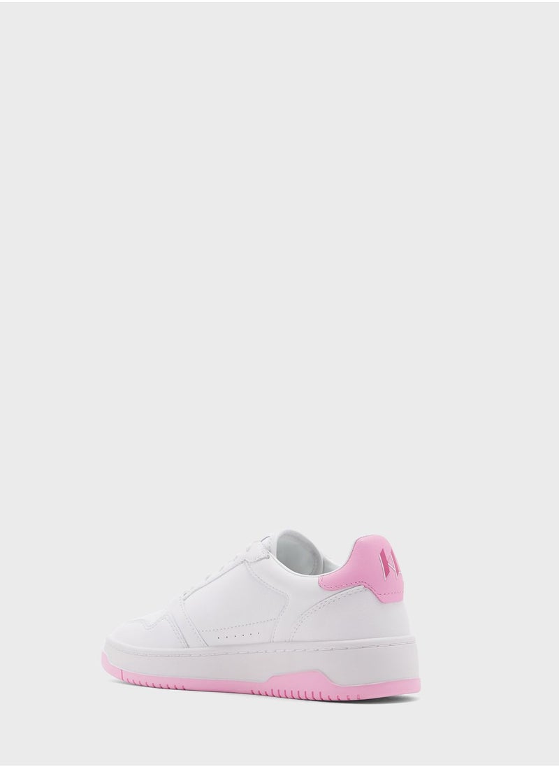 Krew Low-Top Sneakers