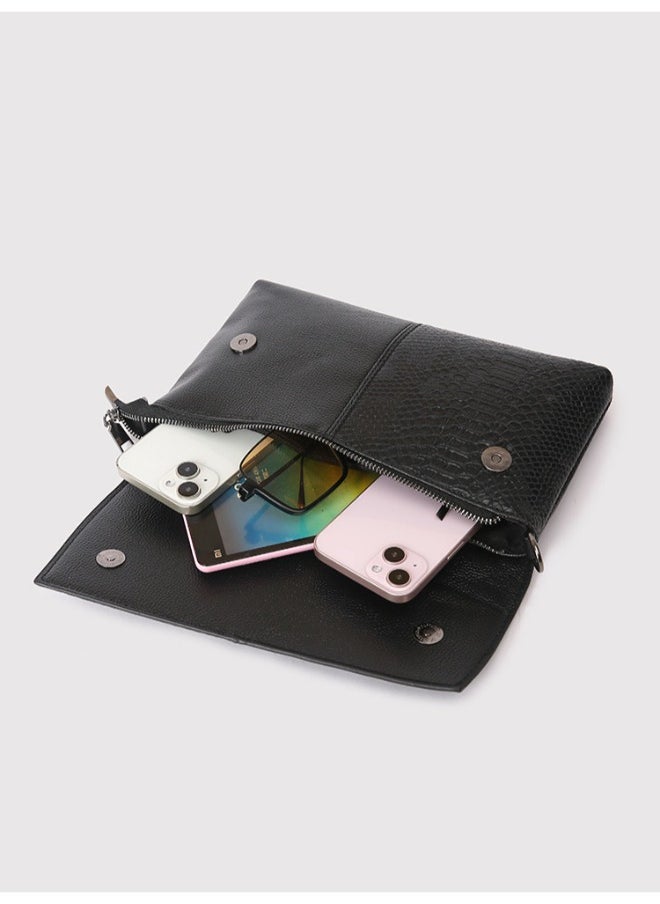 Women Crocodile Pattern Clutch Banquet Handbag - Elegant & Sophisticated Evening Bag with Luxurious Texture