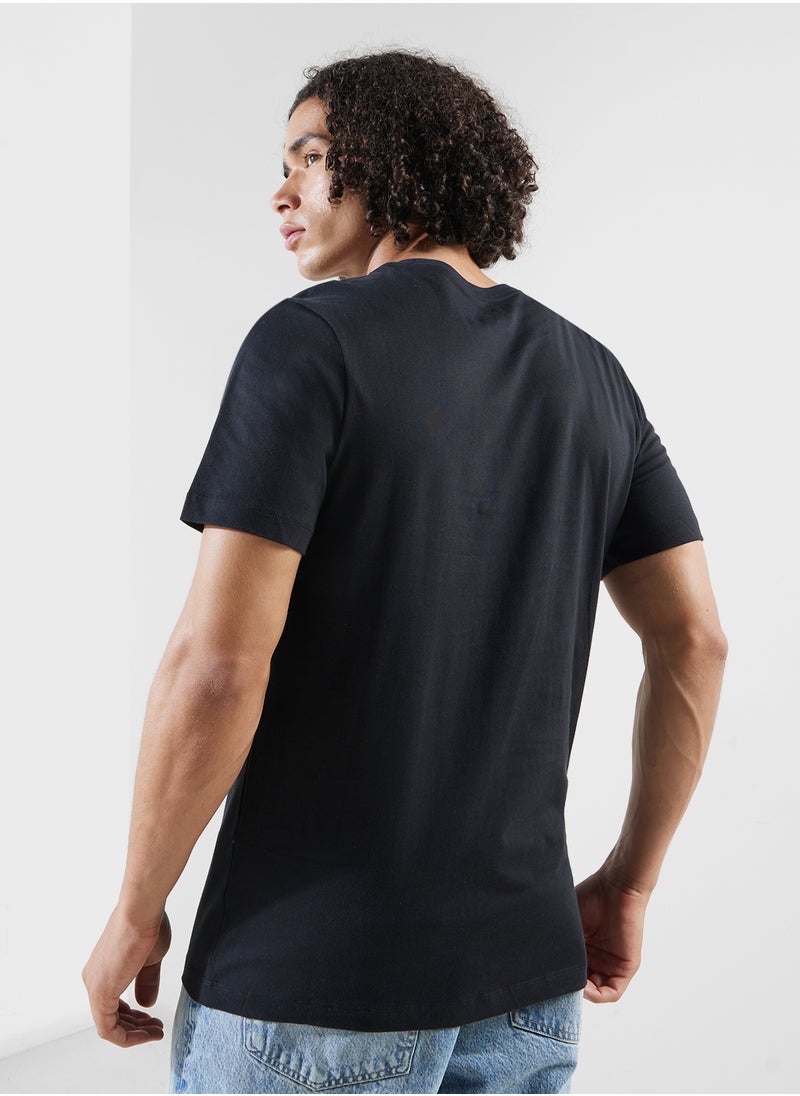 Los Angeles Lakers Essential T-Shirt