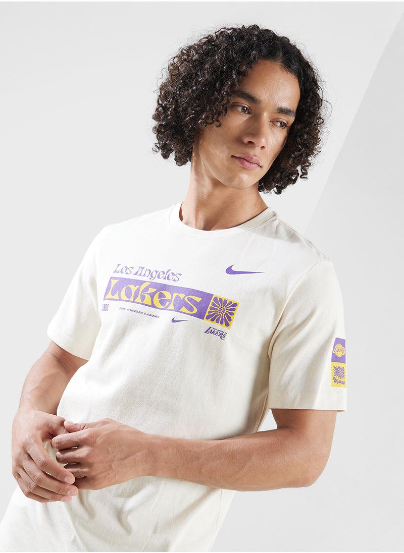 Los Angeles Lakers Essential T-Shirt