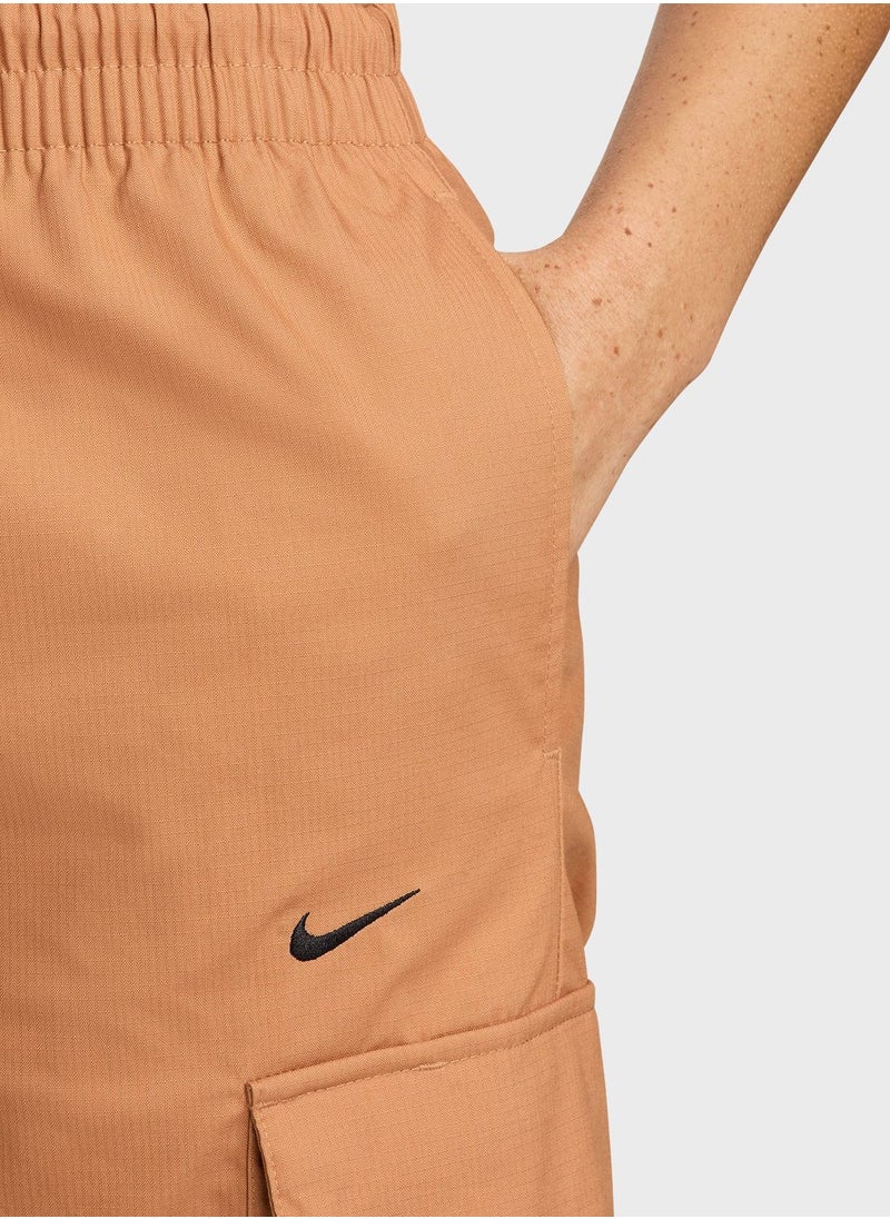 Nsw Essential Woven Midrise Cargo Pants
