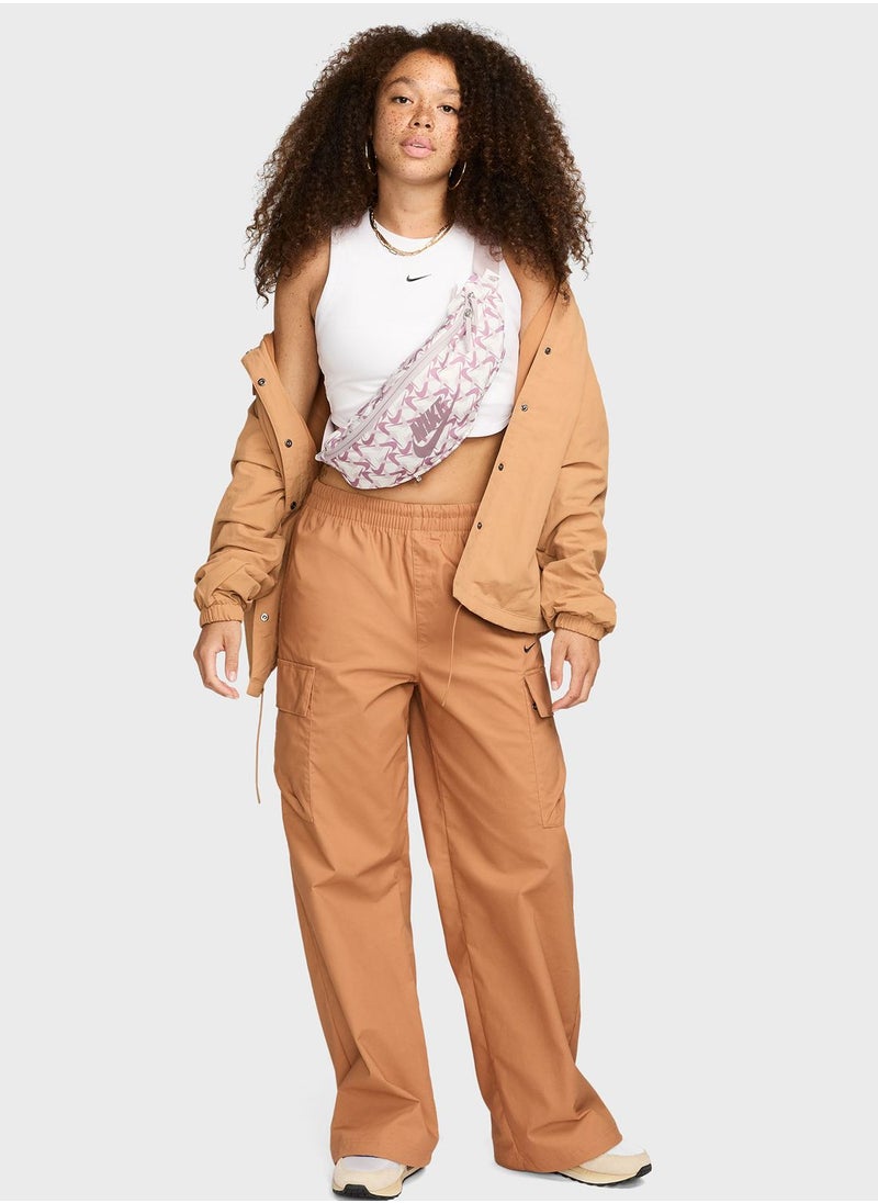Nsw Essential Woven Midrise Cargo Pants