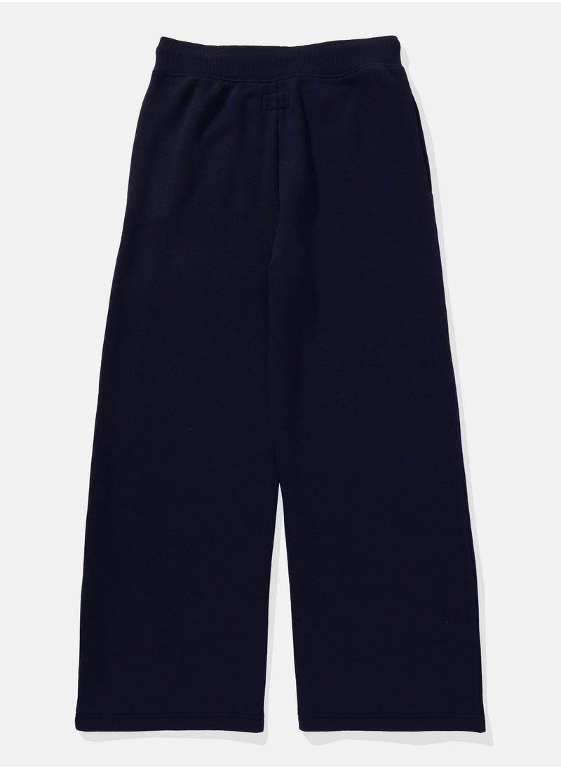 AE Graphic Wide-Leg Sweatpant