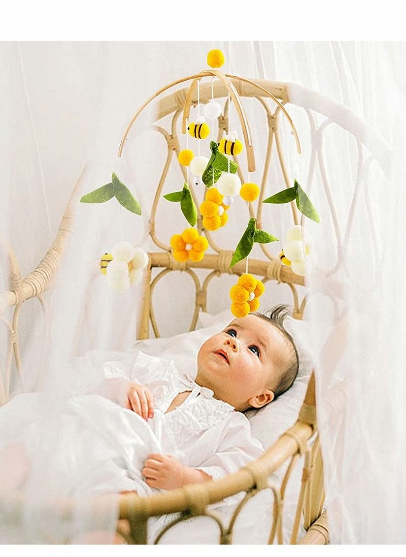 Baby Crib Mobile Bamboo Wind Chime Bed Bell Baby Bedroom Ceiling Cotton Balls Wind Chime Portable Mobile Bee Decor Hanging Rotating Plush Toys for Baby