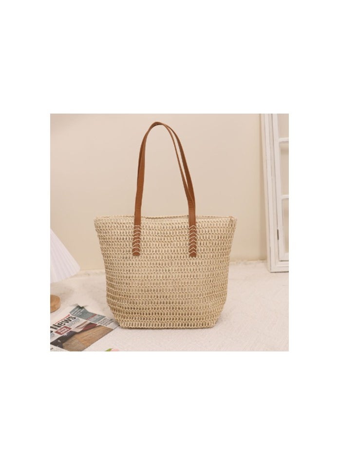 Vacation style grass woven bag