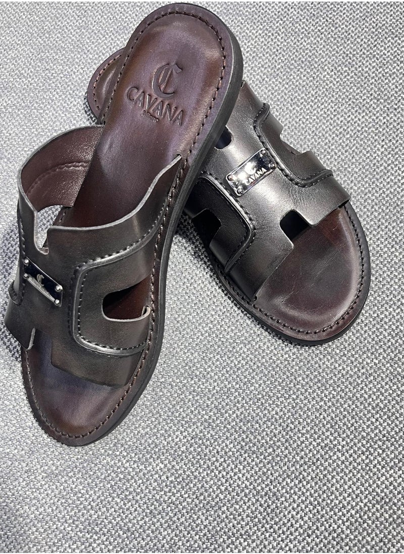 Casual leather sandals