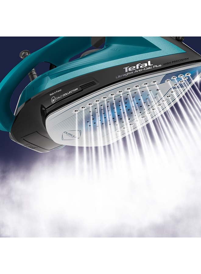 Ultragliss Anti-Calc Plus Steam Iron | Removable Calc Collector | 50 g/minute Cont | Steam Output | 270 ml 2800 W FV6832M0 Black Glama / Bleu boréal