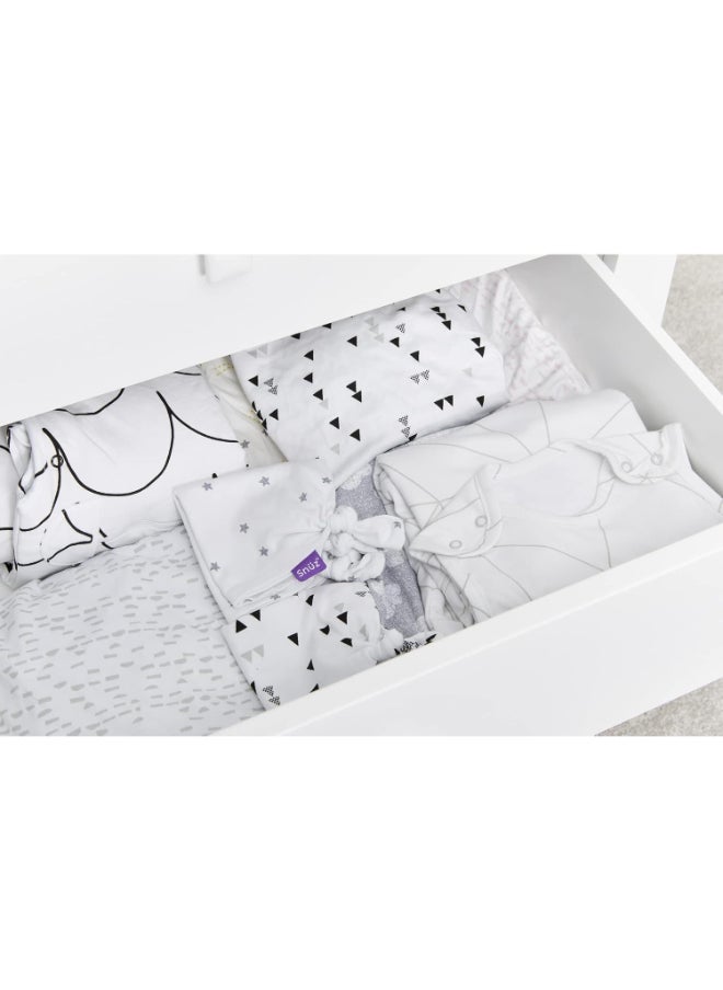 Kot Changing Unit Mat, Waterproof, Made From Pvc And Foam, Easy To Keep Clean, Infant And Baby, Suitable From 0 To 12 Months , Dimensions 66X44X2 Cm - White