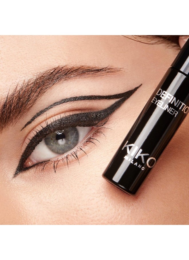 Definition Eyeliner