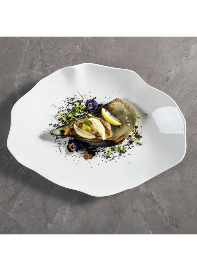MAAC Home  Versatile White Oval Tableware Plates Elegant Durable and Classic design Perfect for Family Everyday Use, and Family Get- Together, Restaurant, Banquet and More (Set of 6, 16