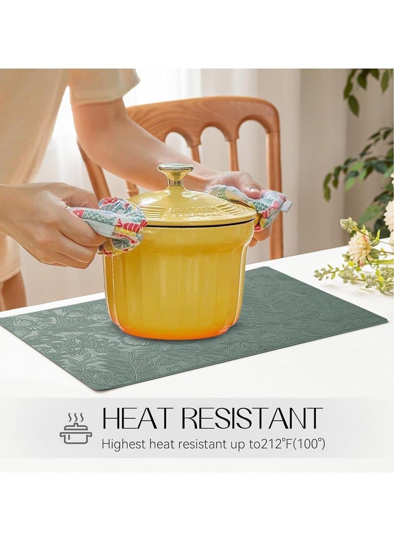 Vinyl Placemats Set of 4 Heat Resistant Waterproof Oilproof Wipeable Anti Slip Faux Leather Vinyl Table Mats for Kitchen Dining Party Outdoor