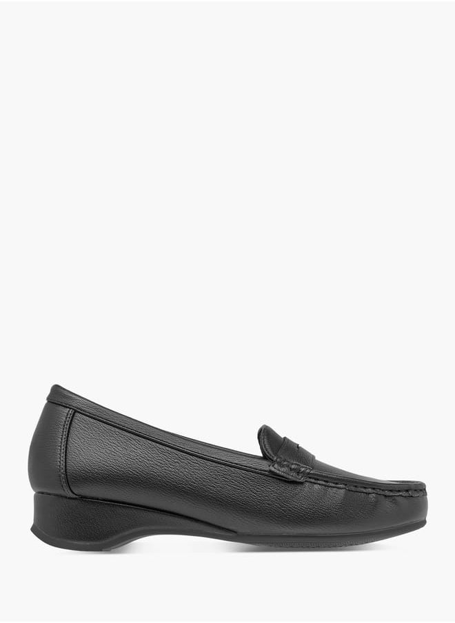 Women Solid Slip-On Block Heel Loafers