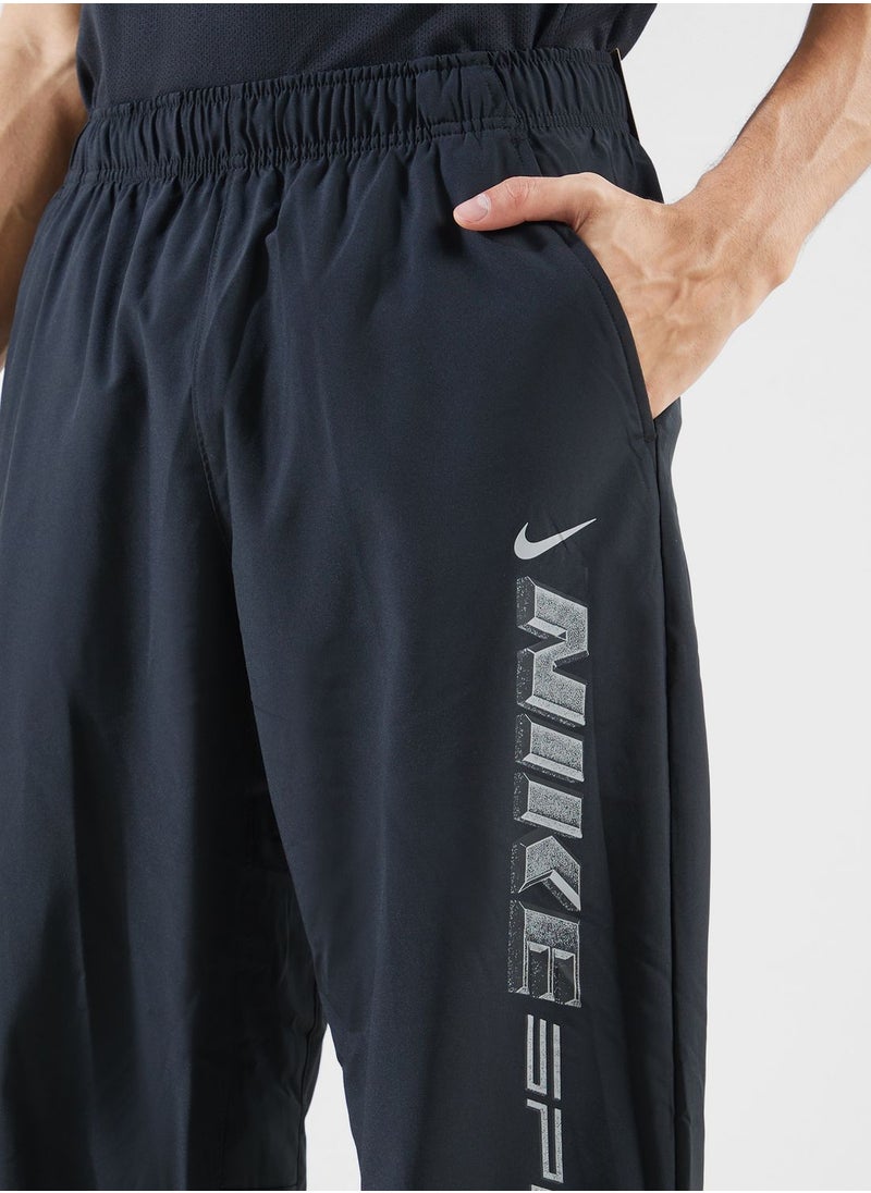 Dri-Fit Form Graphics Sweatpants