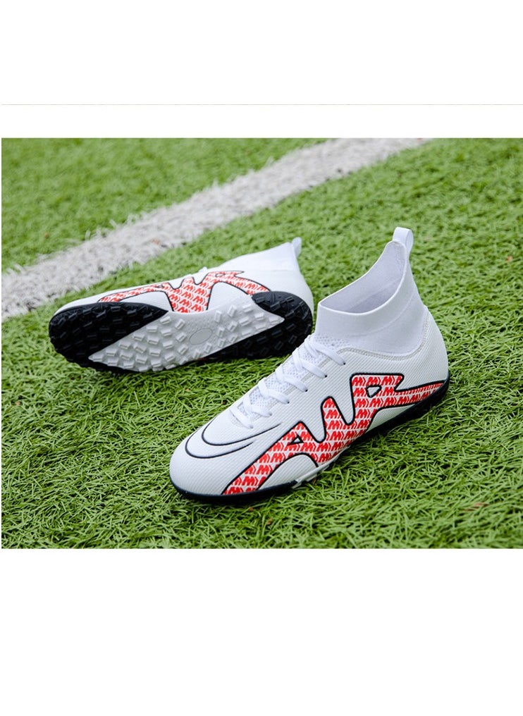 Men's football shoes, suitable for outdoor and indoor professional teenage boy football shoes, men's and women's universal football shoes.