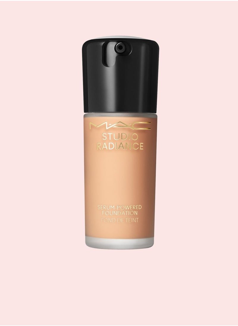 Studio Radiance Serum Powered Foundation - NW30