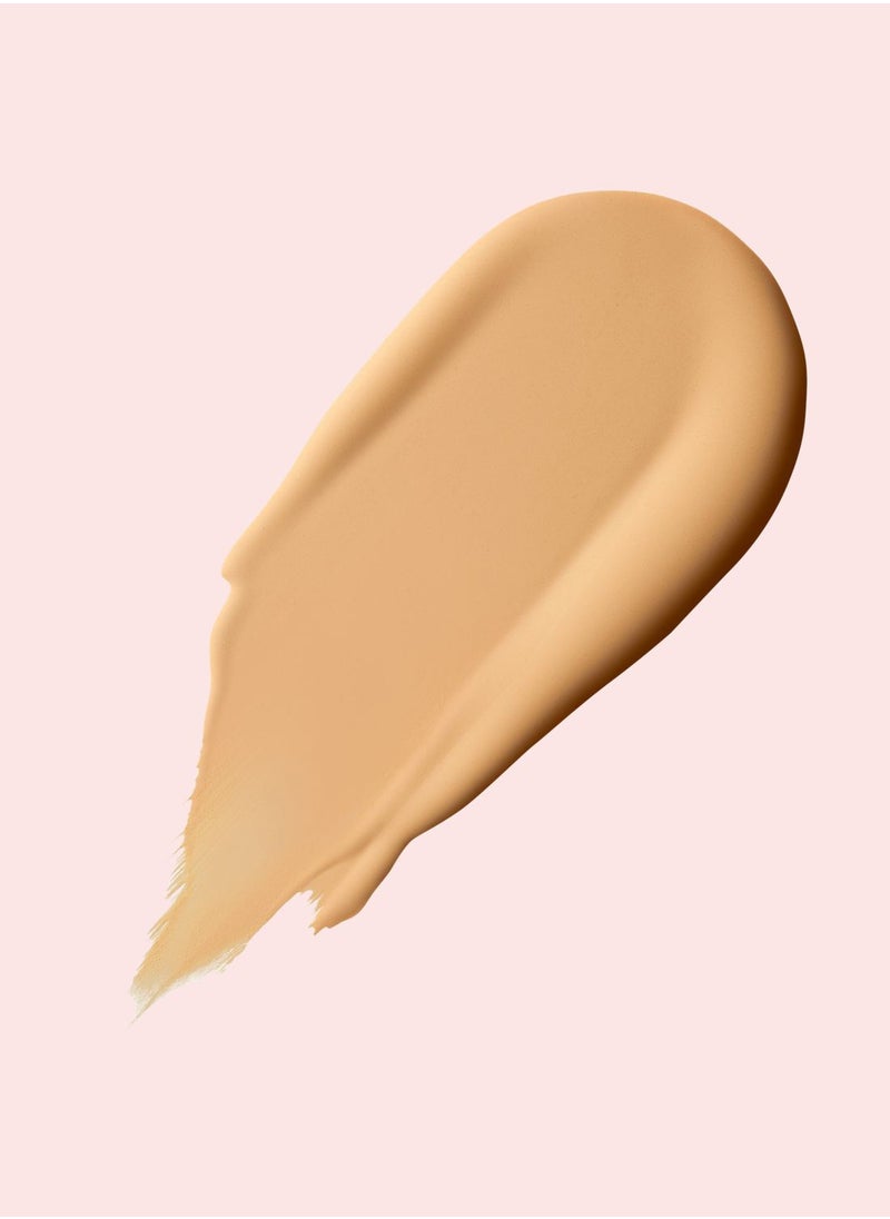 Studio Radiance Serum-Powered Foundation - NC20